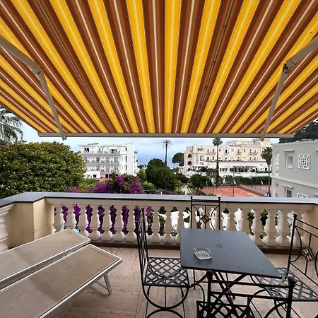 Lägenhetshotell A Due Passi Dal Centro Igea 3*